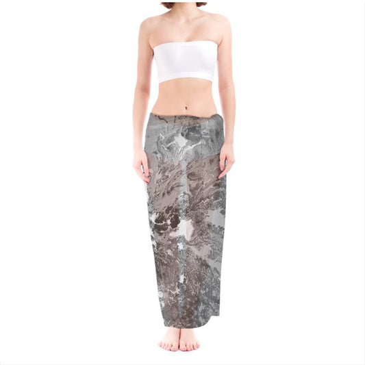Sarong - Superficial - Black & White