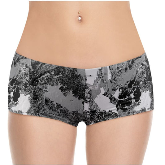 Pleasing Bottoms - Superficial - Black & White