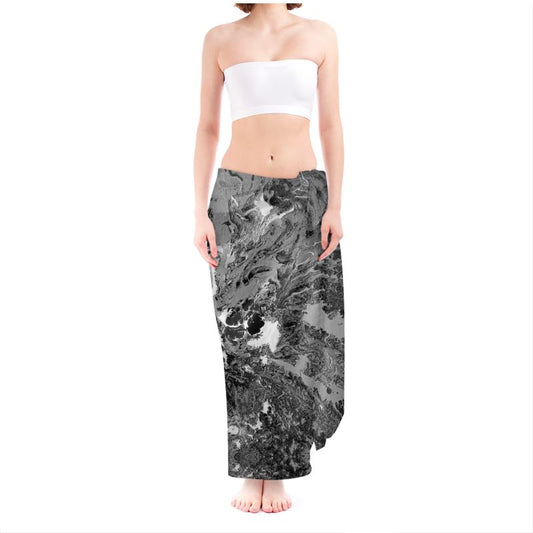 Sarong - Superficial - Black & White